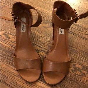 Steve Madden Leather Strapped Pumps